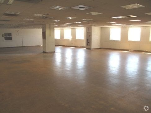 Calle Reyes Católicos, 18, Alcobendas, Madrid to rent - Building Photo - Image 3 of 15