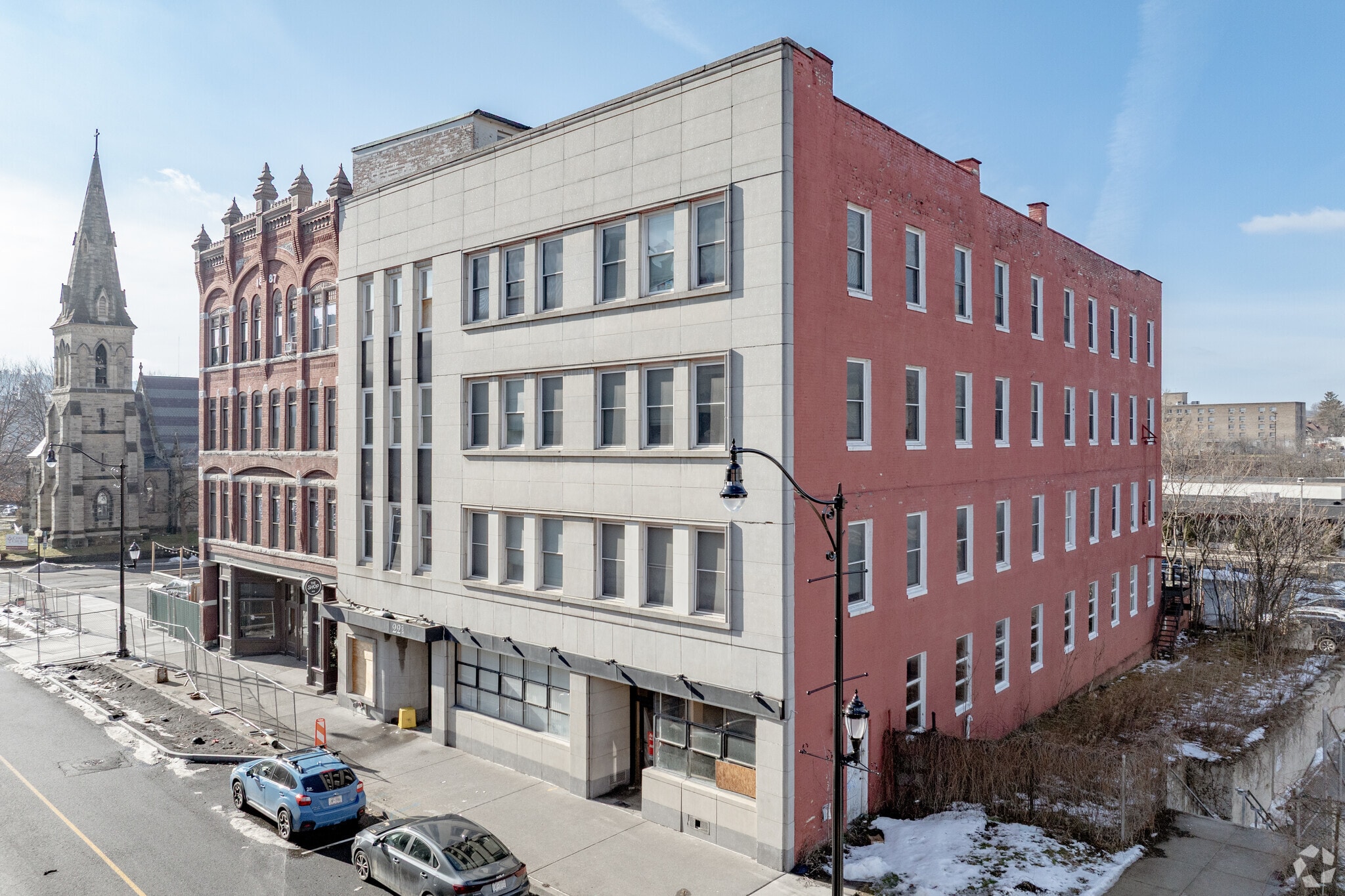 Strong-Performing Student Housing portfolio of 2 properties for sale on LoopNet.co.uk Building Photo- Image 1 of 42