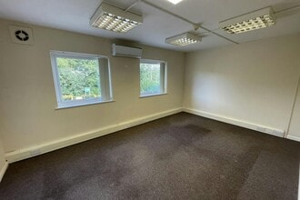 Ivyhouse Ln, Hastings to rent Interior Photo- Image 2 of 3