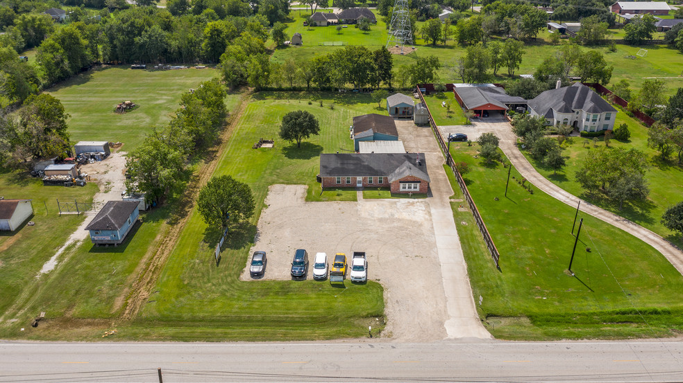 7726 Bailey Rd, Pearland, TX for sale - Primary Photo - Image 1 of 1