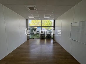Office in Champigny-sur-Marne for sale Interior Photo- Image 2 of 13