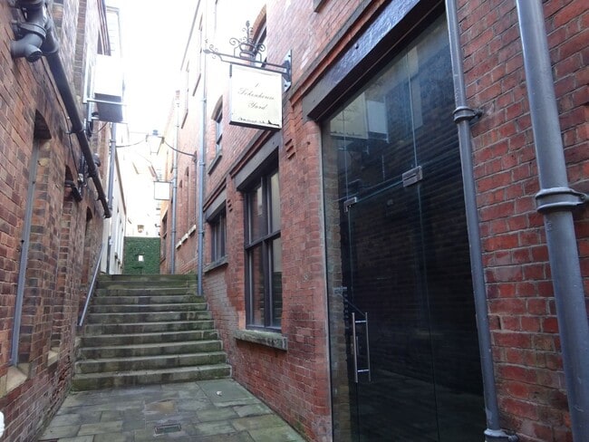 More details for 2 Token House Yard, Nottingham - Retail to Rent