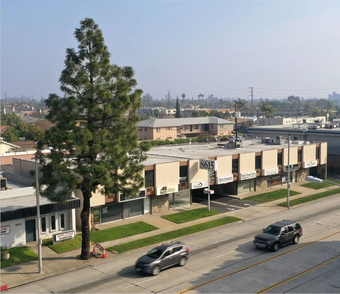 8615 Florence Ave, Downey, CA for sale - Primary Photo - Image 1 of 1