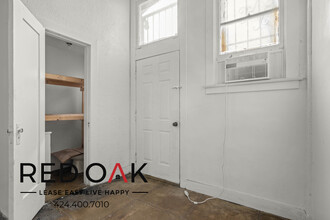 3800 S Grand Ave, Los Angeles, CA for rent Building Photo- Image 2 of 8