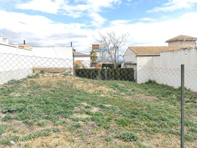 Land in Pinos Puente, Granada for sale - Building Photo - Image 2 of 16