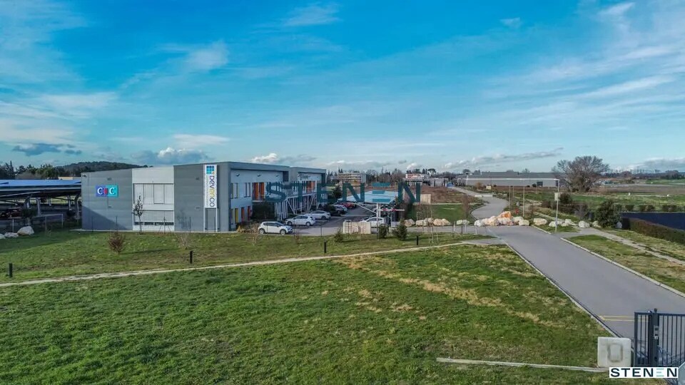 Office in Avignon to rent Aerial- Image 1 of 6