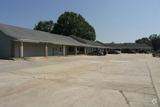 Commerce Ave, LaGrange, GA for sale Primary Photo- Image 1 of 1