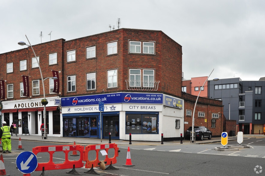 374 Cranbrook Rd, Ilford, IG2 6HW UK