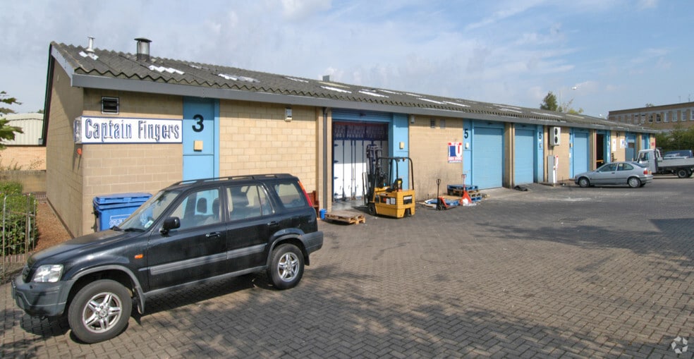 3-10 Stafford Pl, Northampton to rent - Building Photo - Image 2 of 2
