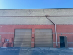 9950 W Van Buren St, Avondale, AZ for rent Building Photo- Image 2 of 16