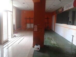 Retail in Vigo, Pontevedra to rent Interior Photo- Image 1 of 4