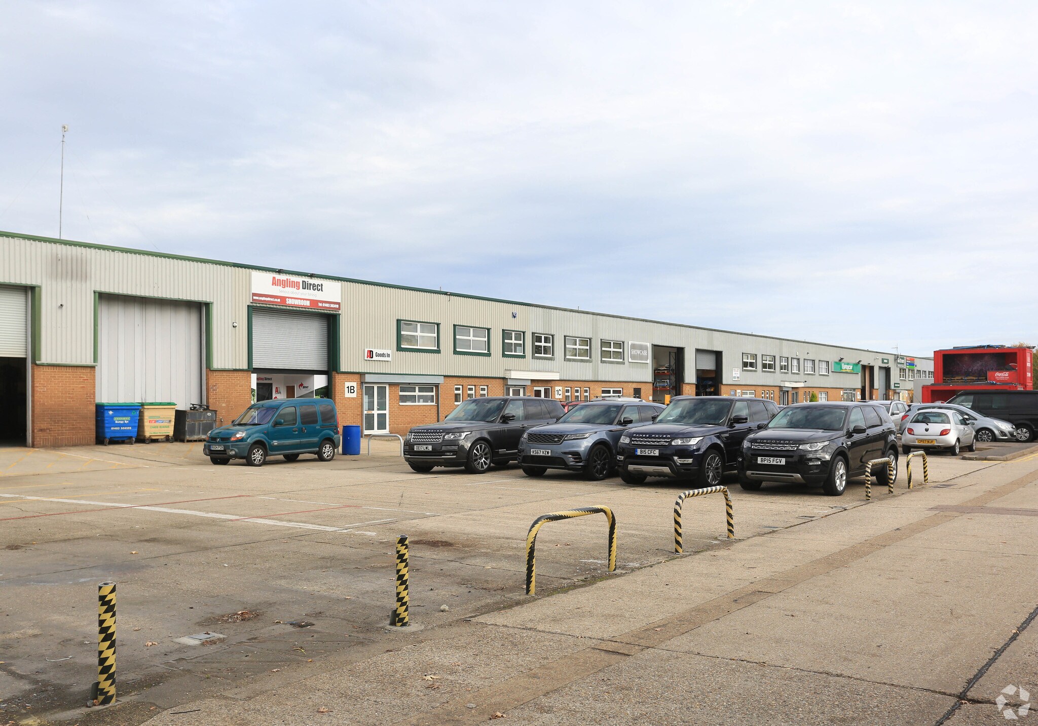 Deacon Fld, Guildford for sale Primary Photo- Image 1 of 1