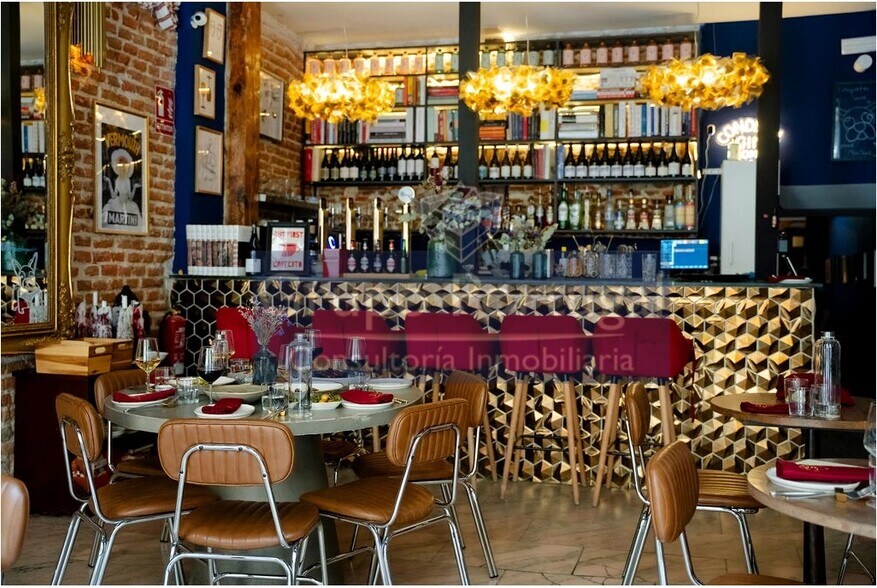Retail in Madrid, Madrid to rent - Interior Photo - Image 3 of 4