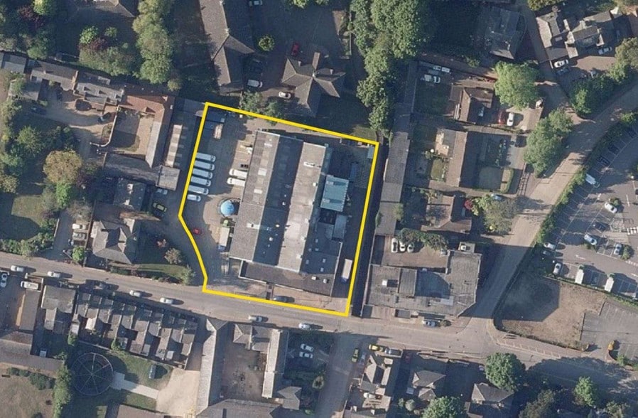 46 Exeter Rd, Newmarket for sale - Primary Photo - Image 1 of 1