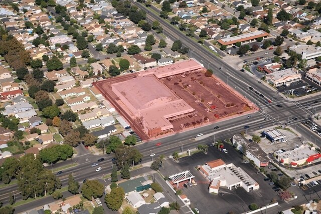 5819-5835 Bellflower Blvd, Lakewood, CA to rent Building Photo- Image 1 of 13