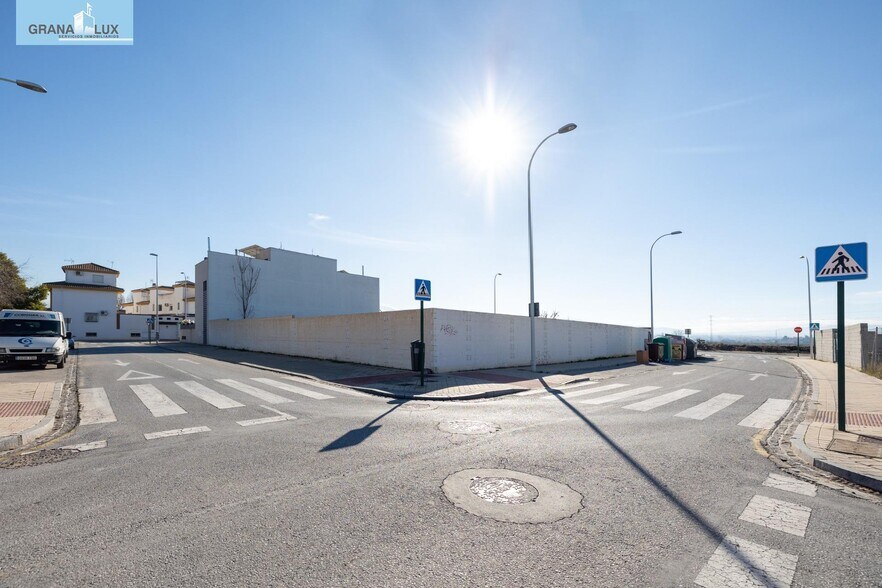 Calle Secaderos, Granada, Granada for sale - Primary Photo - Image 1 of 16