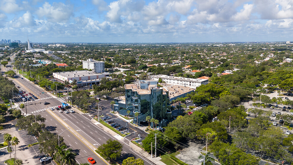 6245 N Federal Hwy, Fort Lauderdale, FL for rent - Aerial - Image 3 of 4