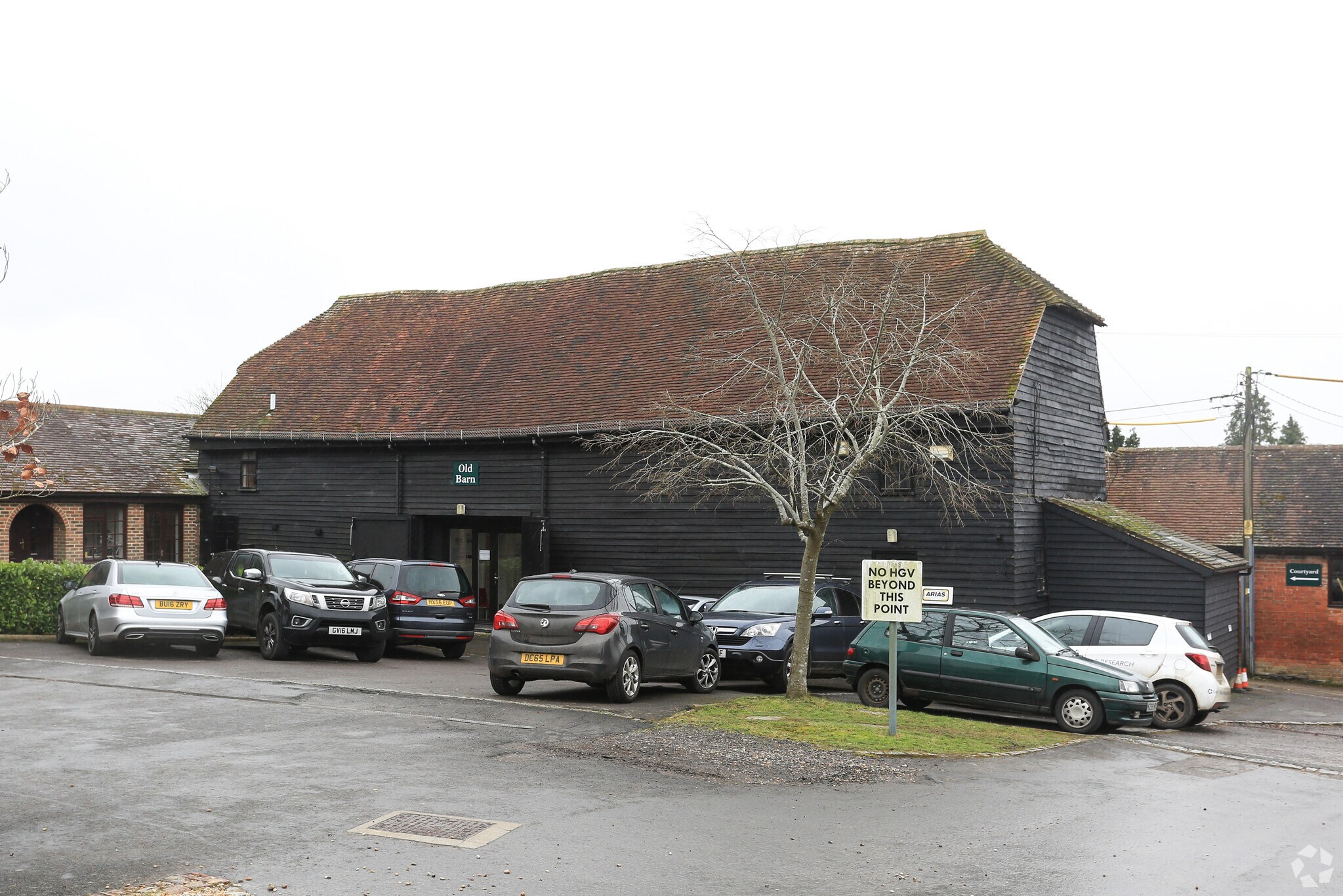 Coneyhurst Rd, Billingshurst for sale Primary Photo- Image 1 of 1