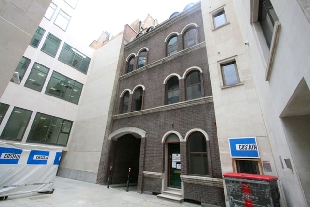 27 Clement's Ln, London to rent - Building Photo - Image 2 of 12