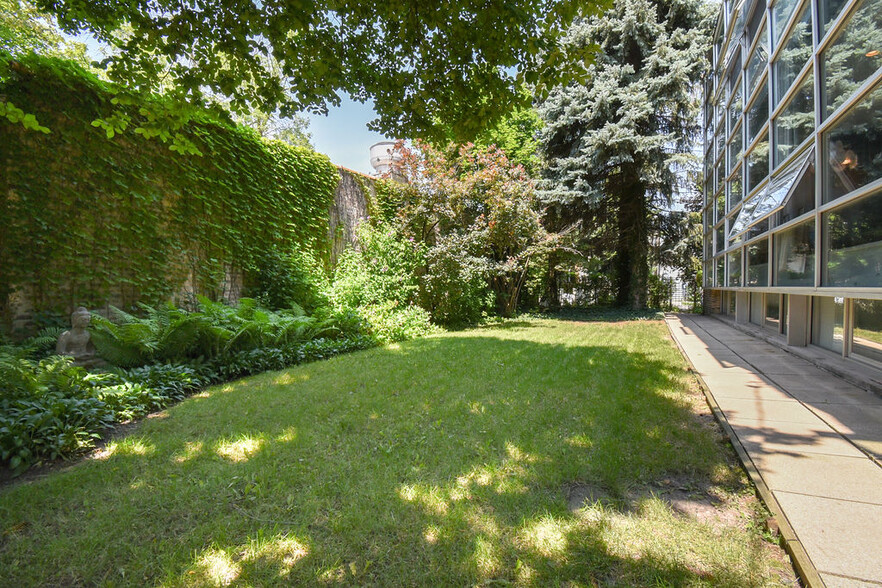 3575 W Belden Ave, Chicago, IL for sale - Building Photo - Image 3 of 59