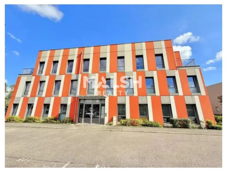Office in Francheville for sale - Building Photo - Image 2 of 15