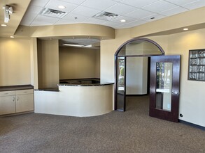 651 N Ih-35, New Braunfels, TX for rent Lobby- Image 1 of 7