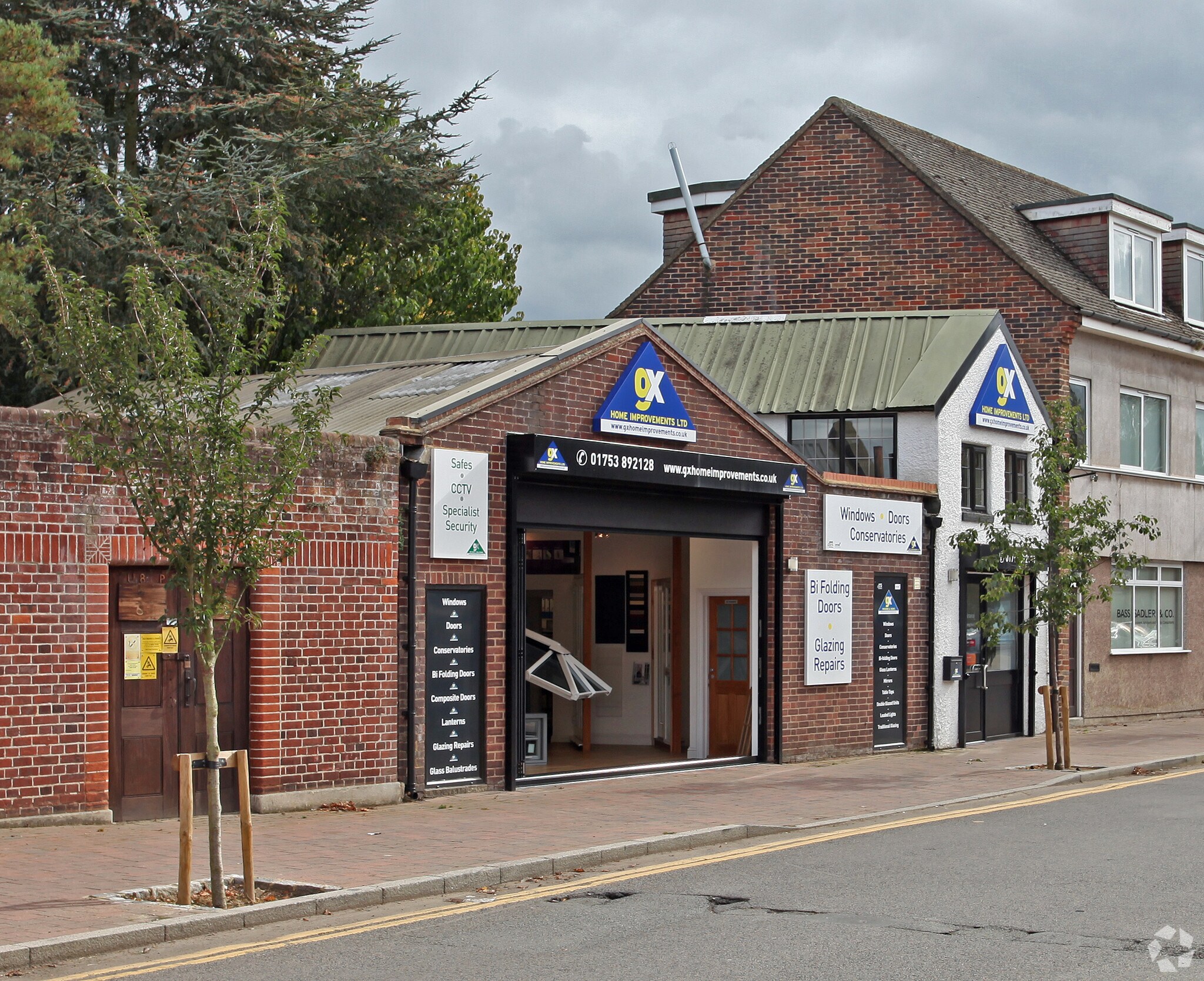 Church Ln, Gerrards Cross for sale Primary Photo- Image 1 of 1