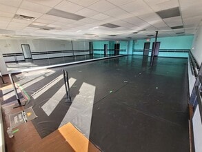 342-344 S Santa Fe Ave, Edmond, OK to rent Building Photo- Image 2 of 6