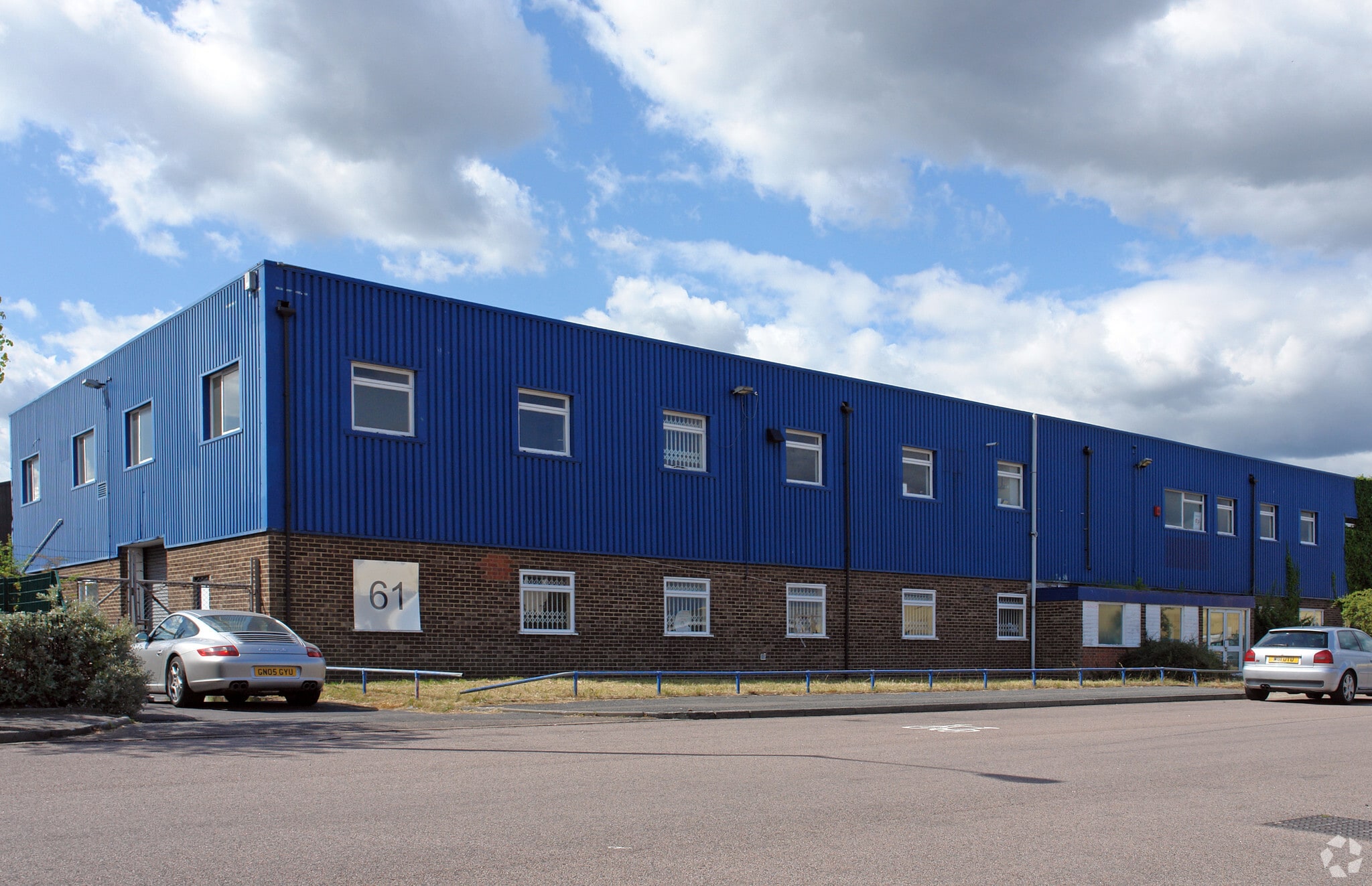 61 Imperial Way, Croydon for sale Primary Photo- Image 1 of 1