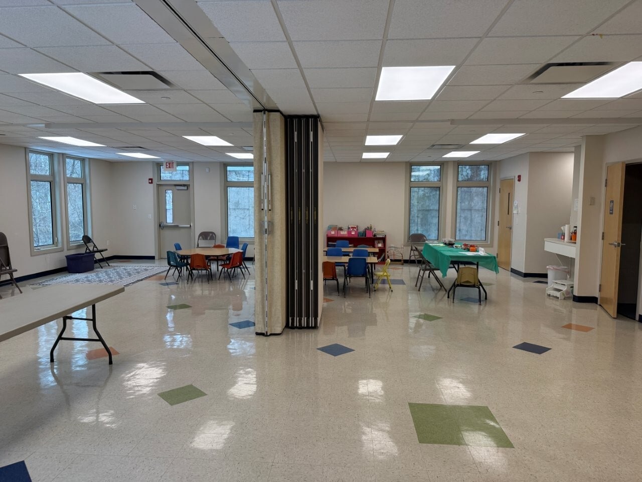 115 Huntingtown Rd, Newtown, CT to rent Building Photo- Image 1 of 8