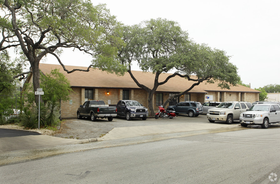 11911 Radium St, San Antonio, TX for sale - Building Photo - Image 1 of 1