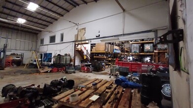 King St, Dunstable to rent Interior Photo- Image 2 of 3