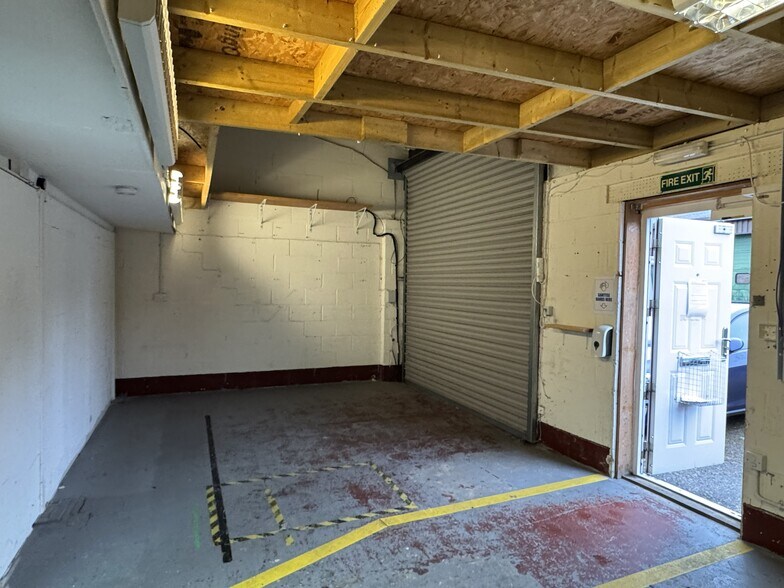 Blue Chalet Industrial Estate, West Kingsdown to rent - Building Photo - Image 2 of 4