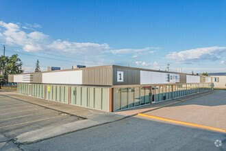 8905 51 Ave NW, Edmonton, AB for rent Building Photo- Image 1 of 5