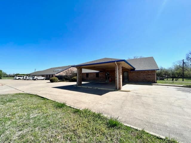 1300 Duvall St, McKinney, TX to rent - Building Photo - Image 3 of 30