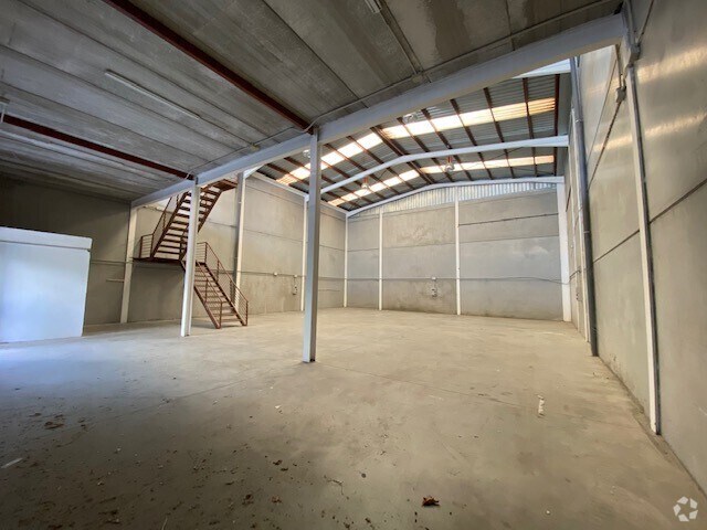 Fuente el Saz de Jarama, MAD 28140 - Unit Puerta 5 - - Interior Photo - Image 2 of 17