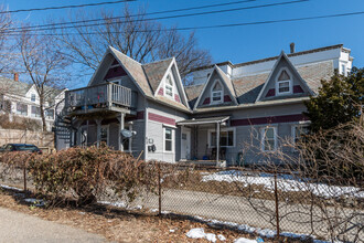 478 Lake Ave, Manchester, NH for sale Primary Photo- Image 1 of 1