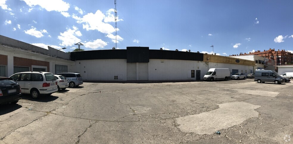 Avenida Constitución, 148 C, Torrejón de Ardoz, Madrid for sale - Primary Photo - Image 1 of 3