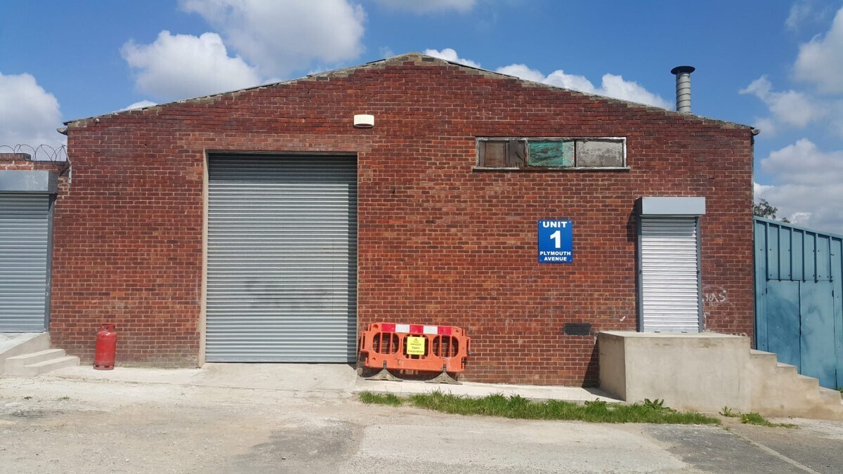 16 Plymouth Av, Pinxton for sale Primary Photo- Image 1 of 1