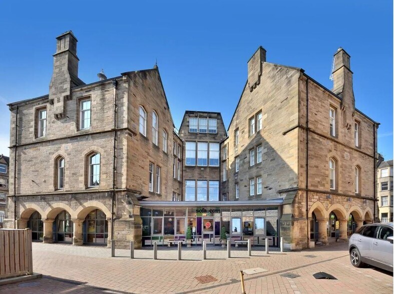 61 Marchmont Rd, Edinburgh for sale - Primary Photo - Image 1 of 1