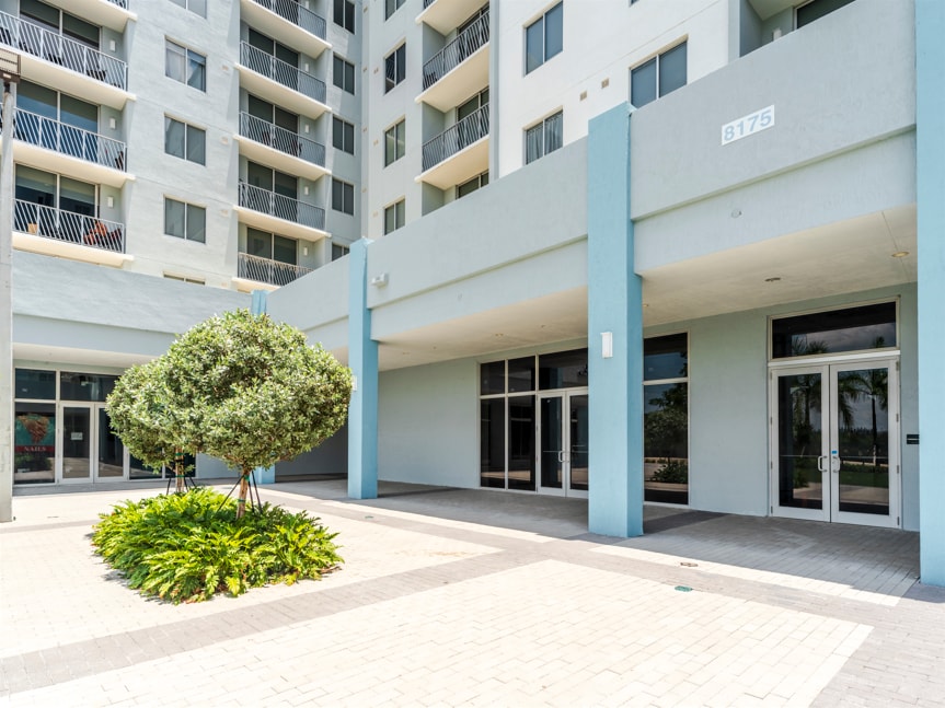 8175 NW 107th Ave, Doral, FL to rent Interior Photo- Image 1 of 6