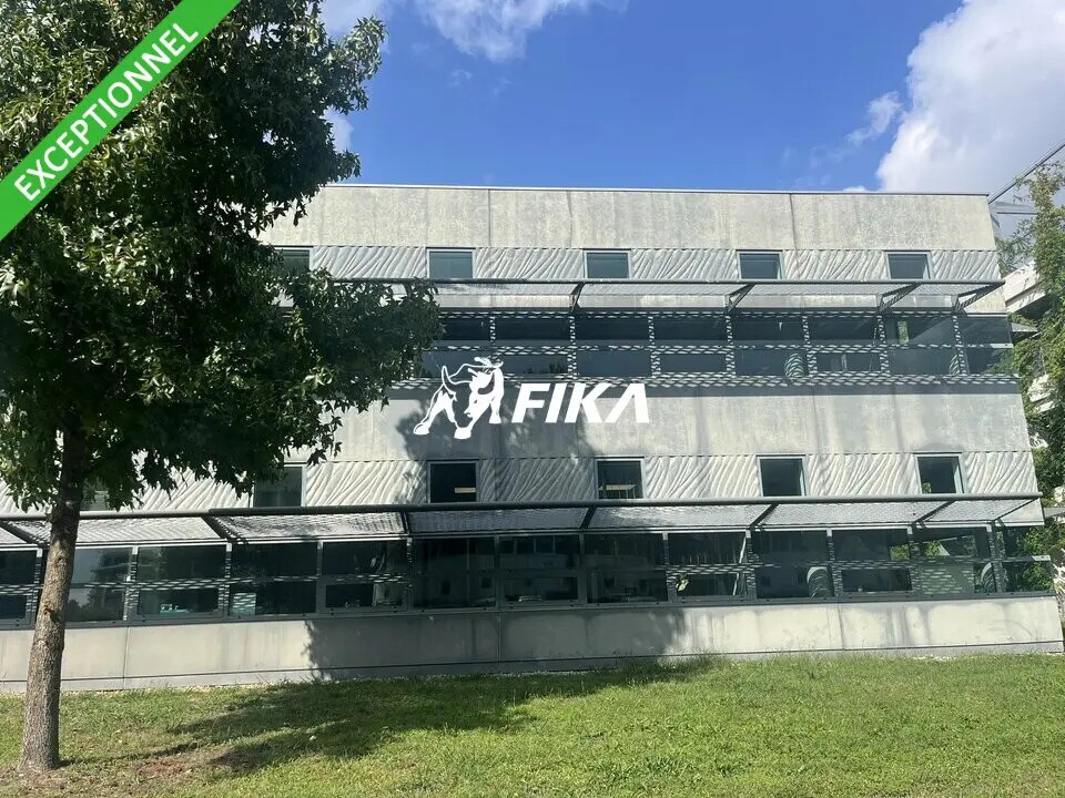 Office in Mérignac for sale Building Photo- Image 1 of 6