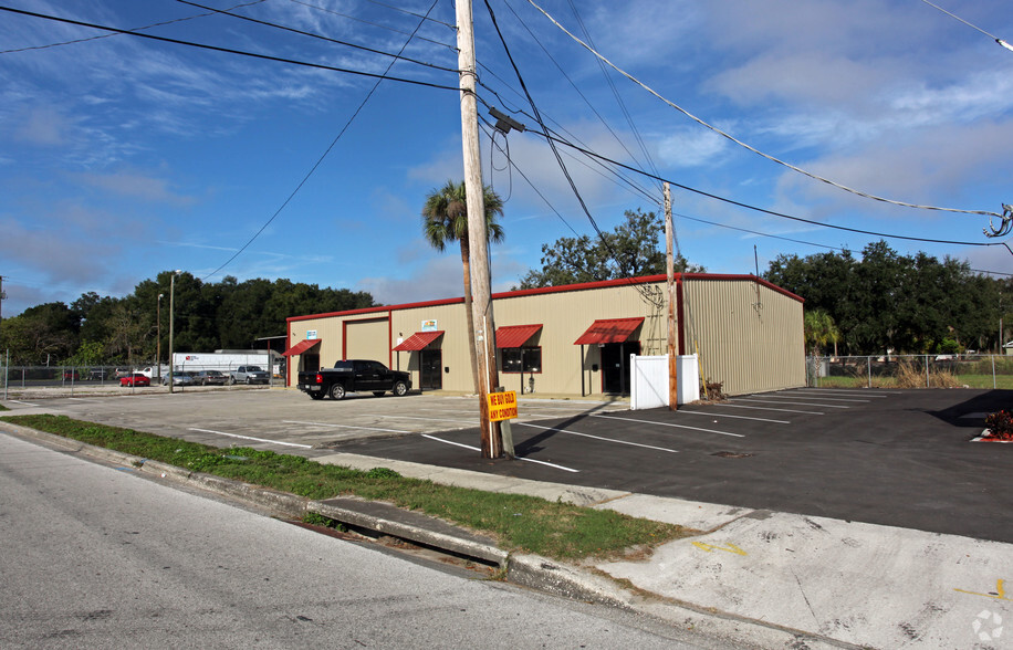 902 W Dr. Martin Luther King Blvd, Plant City, FL for rent - Primary Photo - Image 1 of 4