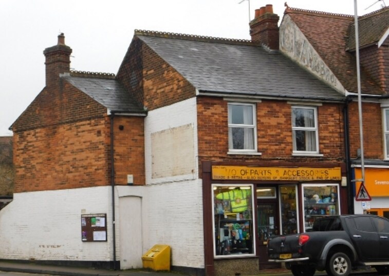 20 London Rd, Sevenoaks for sale Primary Photo- Image 1 of 1