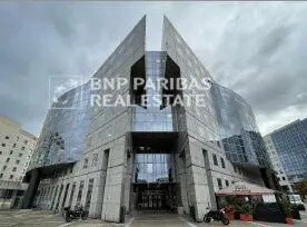 Office in Charenton-le-Pont to rent Primary Photo- Image 1 of 10