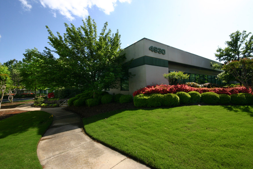 4900-4970 Corporate Dr, Huntsville, AL for rent - Building Photo - Image 1 of 5