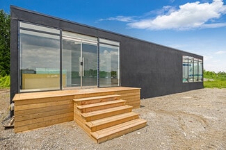 More details for 11840 Keele St, Vaughan, ON - Office for Sale