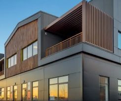 Light Industrial in Aubergenville for sale Building Photo- Image 1 of 5