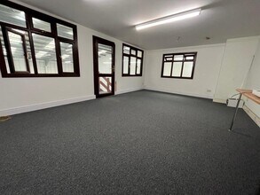 Grange Way, Colchester to rent Interior Photo- Image 2 of 3