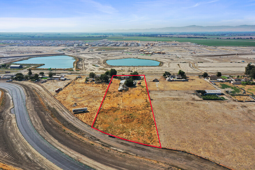 2641 Bronzan Rd, Manteca, CA for sale - Building Photo - Image 1 of 1